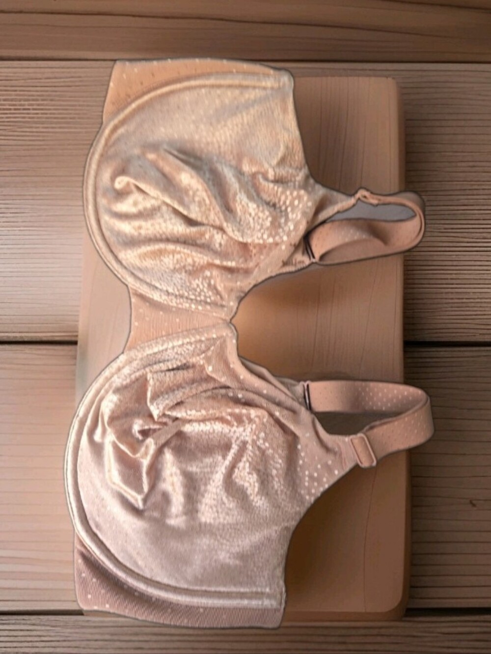 Nude Seamless Support Bra - Women's Intimates